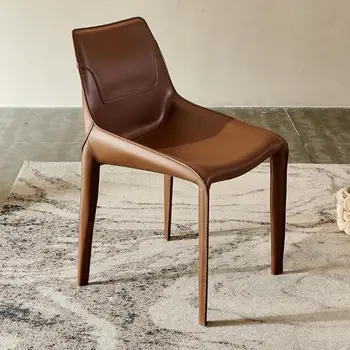 Itālijas Gaismas Luksusa Rūpniecības Stila Sedlu Krēsls Dizainers High-end Minimālisma Ēdamistabas Krēsls Ziemeļvalstu Seglu Ādas Krēsls